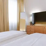 Heinhotel Vienna Airport Hotel 4*