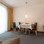 Otel Heinhotel Vienna Airport 4*
