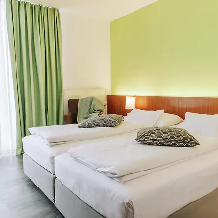 Heinhotel Vienna Airport Hotel