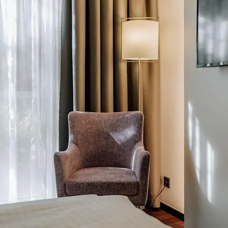 Heinhotel Vienna Airport
