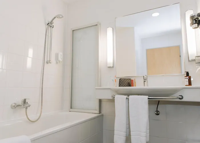 Heinhotel Vienna Airport