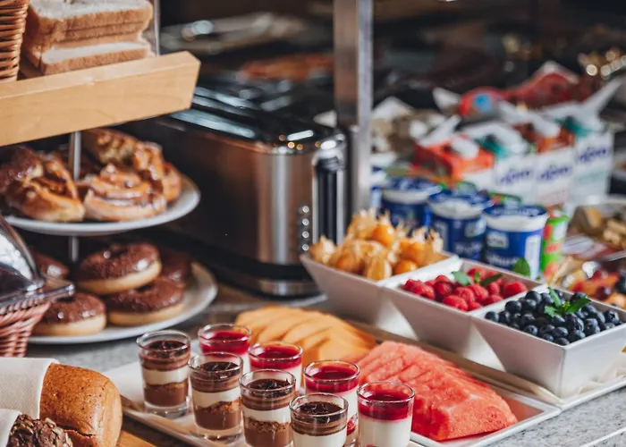 Heinhotel Vienna Airport Hotel 4*