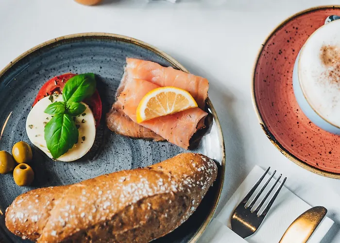 Heinhotel Vienna Airport Hotel 4*